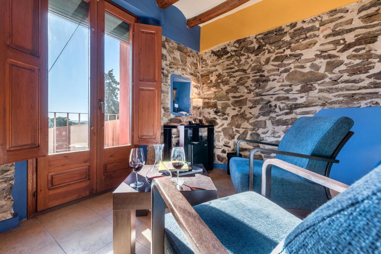 Hotel Cal Llop 3*