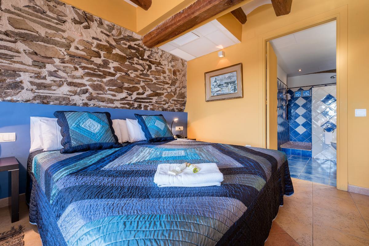 Hotel Cal Llop 3*